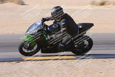 media/Dec-10-2023-SoCal Trackdays (Sun) [[0ce70f5433]]/Turn 9 Inside Set 2 (1115am)/